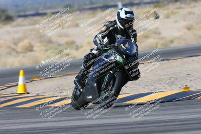 media/Feb-03-2024-SoCal Trackdays (Sat) [[767c60a41c]]/3-Turn 4 (1020am)/